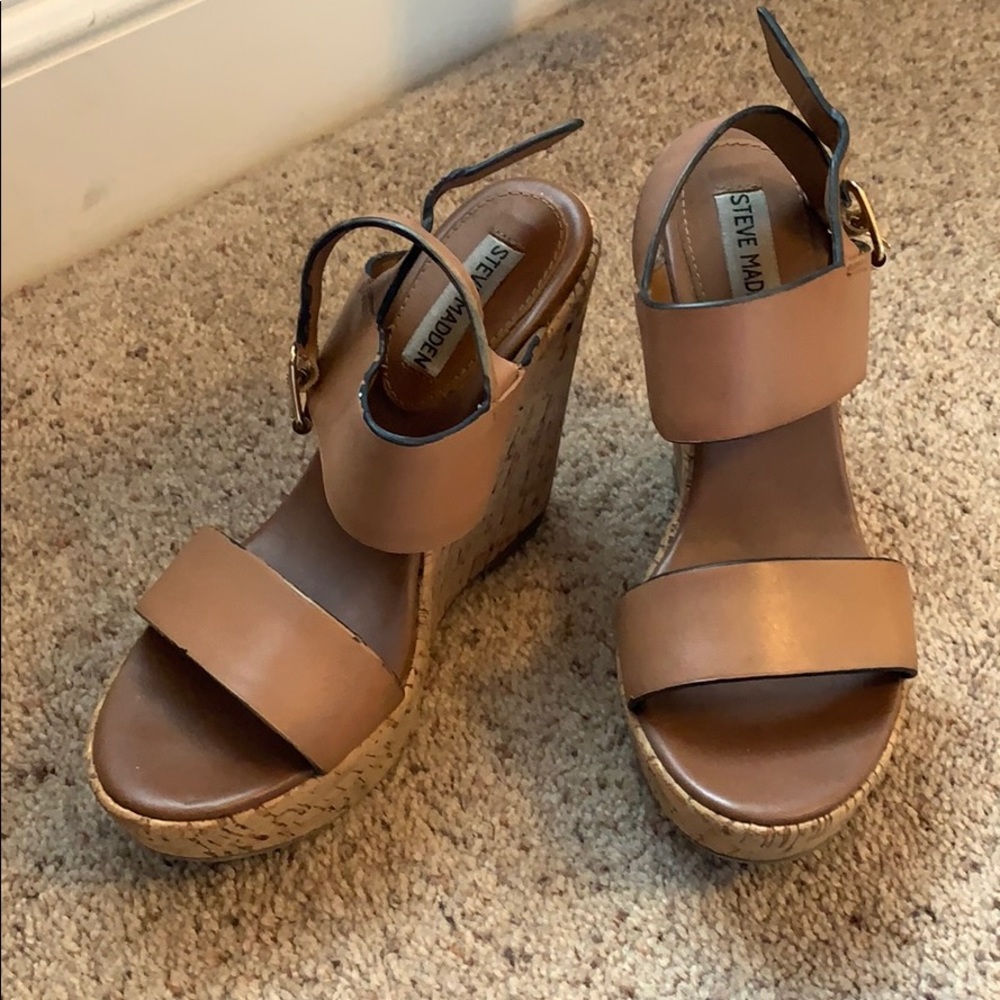 Steve Madden platform wedges